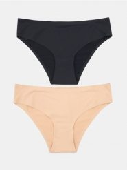 Bezszwowe figi 2 pack - kremowy. Białe figi Sinsay, bez wzorów. Za 12.99 zł.