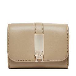 Portfel Tommy Hilfiger. Brązowe portfele damskie Tommy Hilfiger, bez wzorów. Za 349.99 zł.