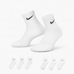 Skarpety Za Kostkę Unisex Dla Dorosłych (zestaw 6 Sztuk). Białe skarpetki damskie Nike, bez wzorów, z bawełny. Za 99.00 zł.