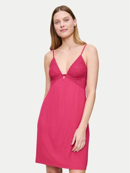 Triumph Koszula nocna Aura Spotlight 10225033 Różowy Regular Fit. Czerwone koszule nocne i halki Triumph, bez wzorów, bez ramiączek. Za 133.00 zł.