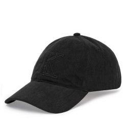 Czapka z daszkiem Calvin Klein. Czarne czapki z daszkiem damskie Calvin Klein, bez wzorów. Za 209.99 zł.