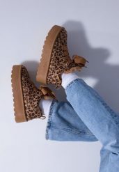 Brązowe Sneakersy Vices Stylizowane na Śniegowce w Panterkę na Platformie Obszyte Futerkiem Naleris. Brązowe obuwie sportowe damskie Renee, z futra, bez zapięcia. Za 84.99 zł.