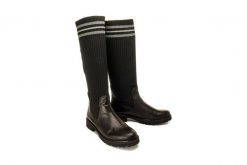 RIEKER REMONTE D8680-01 black combination, kozaki damskie. Czarne kozaki damskie Rieker Remonte, na zimę, bez obcasa, na obcasie, bez zapięcia. Za 389.90 zł.