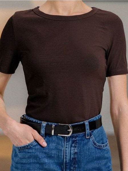 Bawełniana koszulka basic - brązowy. Brązowe koszulki damskie Sinsay, l, bez wzorów, z bawełny, bez kołnierzyka, bez ramiączek. Za 19.99 zł.