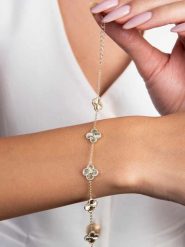 Lodie Silver Bransoletka z elementami ozdobnymi rozmiar: onesize. Szare bransoletki damskie Lodie Silver, metalowe. Za 60.95 zł.