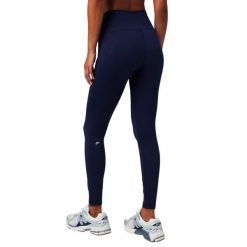 Damskie legginsy Fabletics On-The-Go. Czarne legginsy damskie FABLETICS, s, bez wzorów, z materiału. Za 346.50 zł.