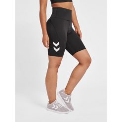Damskie wysokie szorty Hummel MT Grace. Zielone spodenki sportowe damskie Hummel, xs, bez wzorów, z podwyższonym stanem, do piłki nożnej. Za 204.00 zł.