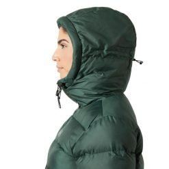 Parka damska z kapturem Helly Hansen Active. Zielone parki damskie Helly Hansen, z puchu, z kapturem. W wyprzedaży za 920.00 zł.