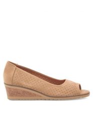 Clara Barson Półbuty WYL3397-4 Beżowy. Brązowe półbuty damskie Clara Barson, bez wzorów, z materiału, bez obcasa, na koturnie, bez zapięcia. Za 83.99 zł.