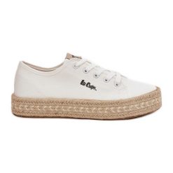 Trampki Damskie Z Plecionką Lee Cooper LCW-25-44-3217 Białe. Białe trampki damskie bez wzorów, z materiału, bez zapięcia. Za 197.76 zł.
