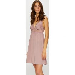 Triumph - Koszulka nocna Amourette. Różowe koszule nocne i halki Triumph, z elastanu. Za 189.90 zł.