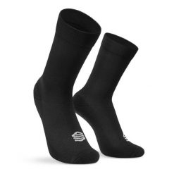 Zimowe skarpetki rowerowe Siroko S3 Black. Czarne skarpetki damskie SIROKO, bez wzorów, z materiału. Za 67.00 zł.