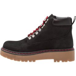 ALDO PEVIO Buty trekkingowe black. Czarne obuwie trekkingowe damskie ALDO, z materiału. W wyprzedaży za 274.45 zł.