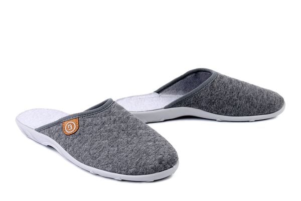 BEFADO 235D 210 szary, kapcie damskie. Szare kapcie damskie Befado. Za 64.99 zł.