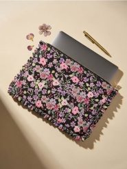 Torba na laptopa z falbanami z motywem kwiatowym - wielobarwny. Torby na laptopa Sinsay, bez wzorów. Za 25.99 zł.