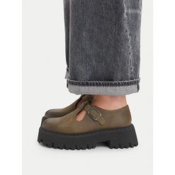 Półbuty G-Star Raw. Brązowe półbuty damskie G-Star Raw, bez wzorów, bez obcasa, na płaskiej podeszwie, bez zapięcia. Za 349.99 zł.