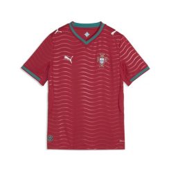 Młodzieżowa koszulka domowa reprezentacji Portugalii 2026 PUMA. Czerwona koszulki damskie Puma, m, bez wzorów, bez kołnierzyka, bez ramiączek. Za 349.00 zł.
