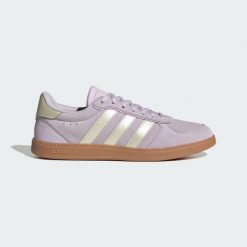 Buty Breaknet Sleek. Brązowe obuwie trekkingowe damskie Adidas, bez zapięcia. W wyprzedaży za 207.20 zł.