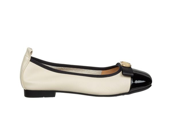 Baleriny Loretta Vitale W5324 Beige, Beżowy, Skóra naturalna - 39. Brązowe balerinki damskie Loretta Vitale, bez wzorów, ze skóry. W wyprzedaży za 206.10 zł.