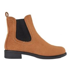Stylowe sztyblety brązowe. Brązowe botki damskie ze skóry, eleganckie, z okrągłym noskiem, bez obcasa, na obcasie, bez zapięcia. Za 142.61 zł.