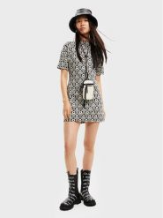 Desigual Sukienka dzianinowa Karen 22WWVK72 Kolorowy Regular Fit. Sukienki damskie Desigual, bez wzorów, z dzianiny, bez ramiączek. Za 229.99 zł.
