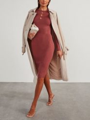 LA Angels Sukienka w kolorze jasnobrązowym rozmiar: S. Brązowe sukienki damskie LA Angels, bez wzorów, bez ramiączek. Za 195.99 zł.