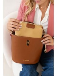 Lia Biassoni Skórzana torebka "Mulino" w kolorze karmelowym - 23 x 32 x 15 cm rozmiar: onesize. Brązowe torebki klasyczne damskie Lia Biassoni, z materiału, przez ramię, bez dodatków. Za 260.99 zł.