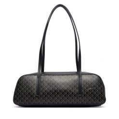 Torebka Calvin Klein. Czarne torebki klasyczne damskie Calvin Klein, bez dodatków. Za 529.99 zł.