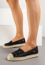 Czarne Ażurowe Espadryle Zdobione Plecionką i Koronką Nelariss. Czarne espadryle damskie Renee, z aplikacjami, z koronki, bez obcasa, na płaskiej podeszwie. Za 69.99 zł.