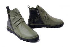 MANITU 990680-07 grun, botki damskie. Zielone botki damskie Manitu, bez obcasa, bez zapięcia. Za 352.67 zł.