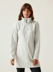 Regatta Płaszcz softshellowy "Carisbrooke" w kolorze kremowym rozmiar: 50. Brązowe płaszcze damskie Regatta, m, bez wzorów, bez kaptura. Za 180.91 zł.