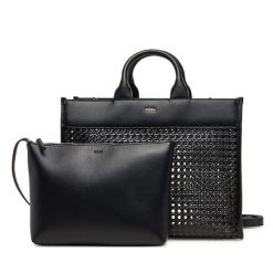 Torebka BOSS. Czarne torebki klasyczne damskie Boss, bez dodatków. Za 1,199.00 zł.