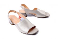 BIOECO BY ARKA 4148 1098 złoty, sandały damskie. Żółte sandały damskie Bioeco by Arka, bez wzorów, bez obcasa, bez zapięcia. Za 295.92 zł.