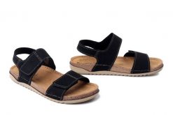 INBLU AA-01KU czarny, sandały damskie. Czarne sandały damskie Inblu, bez wzorów, ze skóry, bez obcasa, bez zapięcia. Za 119.90 zł.