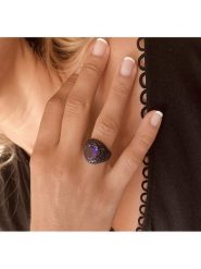 Les Petites Précieuses Srebrny pierścionek ze spinelem i ametystem rozmiar: 52. Czarne pierścionki damskie Les Petites Précieuses, z ametystem, srebrne. Za 389.08 zł.