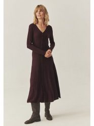 TATUUM Sukienka "Nitana" w kolorze bordowym rozmiar: L. Czerwone sukienki damskie TATUUM, bez wzorów, prążkowane, bez ramiączek. Za 232.78 zł.