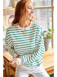 Olalook Bluza w kolorze biało-zielonym rozmiar: L. Białe bluzy damskie Olalook, l, bez wzorów, bez kaptura. Za 52.67 zł.
