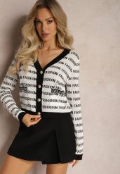 Biało-Czarny Krótki Kardigan z Napisami Fashion i Guzikami Winifa. Białe kardigany damskie Renee, bez wzorów. Za 49.99 zł.