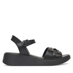 Sandały Lasocki. Czarne sandały damskie Lasocki, bez wzorów, bez obcasa, na koturnie, bez zapięcia. Za 127.99 zł.