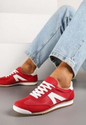 Czerwone Sneakersy Klasyczne Tenisówki Zdobione Przeszyciami Bortewi. Czerwone obuwie sportowe damskie Renee, z jeansu, bez zapięcia, tenisowe. Za 74.99 zł.