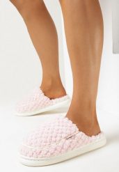 Różowe Kapcie z Futerka Typu Baranek Nanlia. Czerwone kapcie damskie Born2be. Za 29.99 zł.
