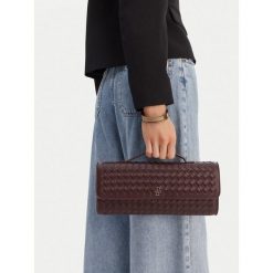 Torebka Badura. Czerwone torebki klasyczne damskie Badura, bez dodatków. Za 229.99 zł.