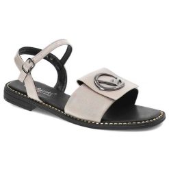 Beżowe Sandały S.Barski Elegancie Damskie Buty. Brązowe sandały damskie S.BARSKI, bez wzorów, ze skóry ekologicznej, bez obcasa, bez zapięcia. Za 89.00 zł.