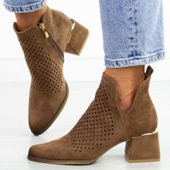 Brązowe ażurowe botki damskie na obcasie Potocki 12356. Brązowe botki damskie POTOCKI, na lato, z zamszu, eleganckie, bez obcasa, na obcasie, bez zapięcia. Za 219.00 zł.