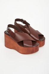 Sandały damskie skórzane na koturnie Angio WEEKEND MAX MARA. Sandały damskie Weekend Max Mara, bez wzorów, bez obcasa, na koturnie, bez zapięcia. Za 1,579.00 zł.