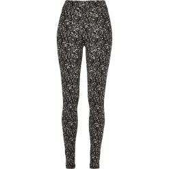 Legginsy damskie Urban Classics Soft AOP. Czarne legginsy damskie Urban Classics, bez wzorów. Za 134.50 zł.