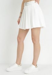 Biała Bawełniana Spódnica z Dwoma Paskami z Klamerkami Koriana. Białe spódnice damskie Born2be, m, bez wzorów, z bawełny, mini. Za 69.99 zł.