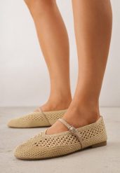 Ciemnobeżowe Balerinki VICES z Plecioną Cholewką i Paskiem z Klamerką Nesaphise. Brązowe balerinki damskie Born2be, bez wzorów, z jeansu. Za 109.99 zł.