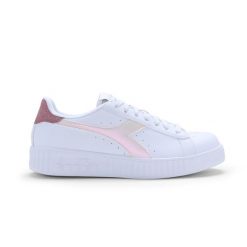 Trampki damskie DIADORA STEP P GLITTER RAINBOW. Białe trampki damskie Diadora, bez wzorów, bez zapięcia. Za 139.99 zł.