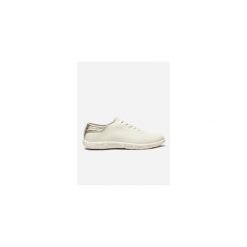 Buty sportowe damskie TBS Queen A17 +. Białe obuwie sportowe casual damskie TBS, bez zapięcia. Za 445.50 zł.